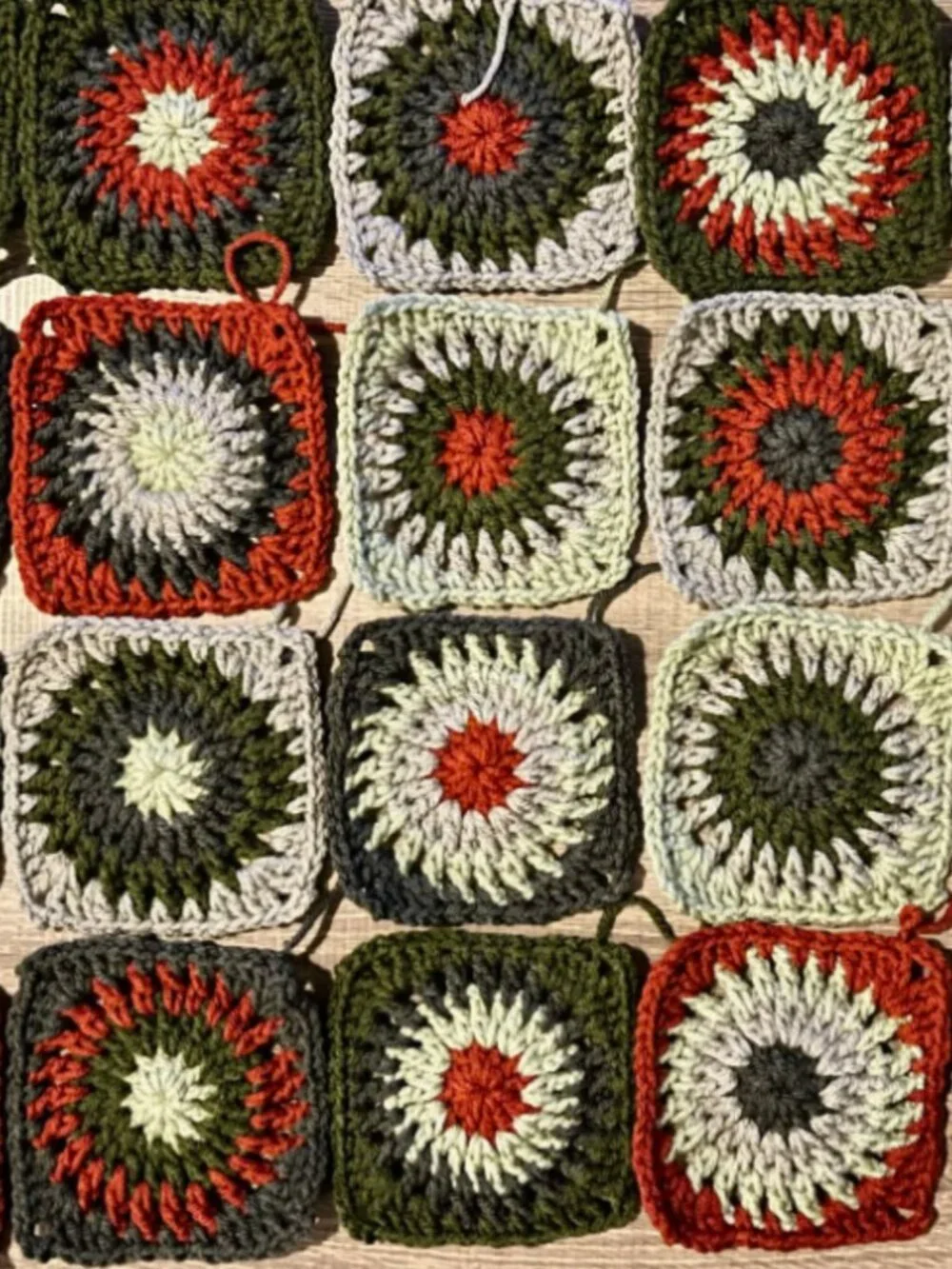 20 Handmade Starburst Squares - Autumn Bloom DIY Fashion & Home