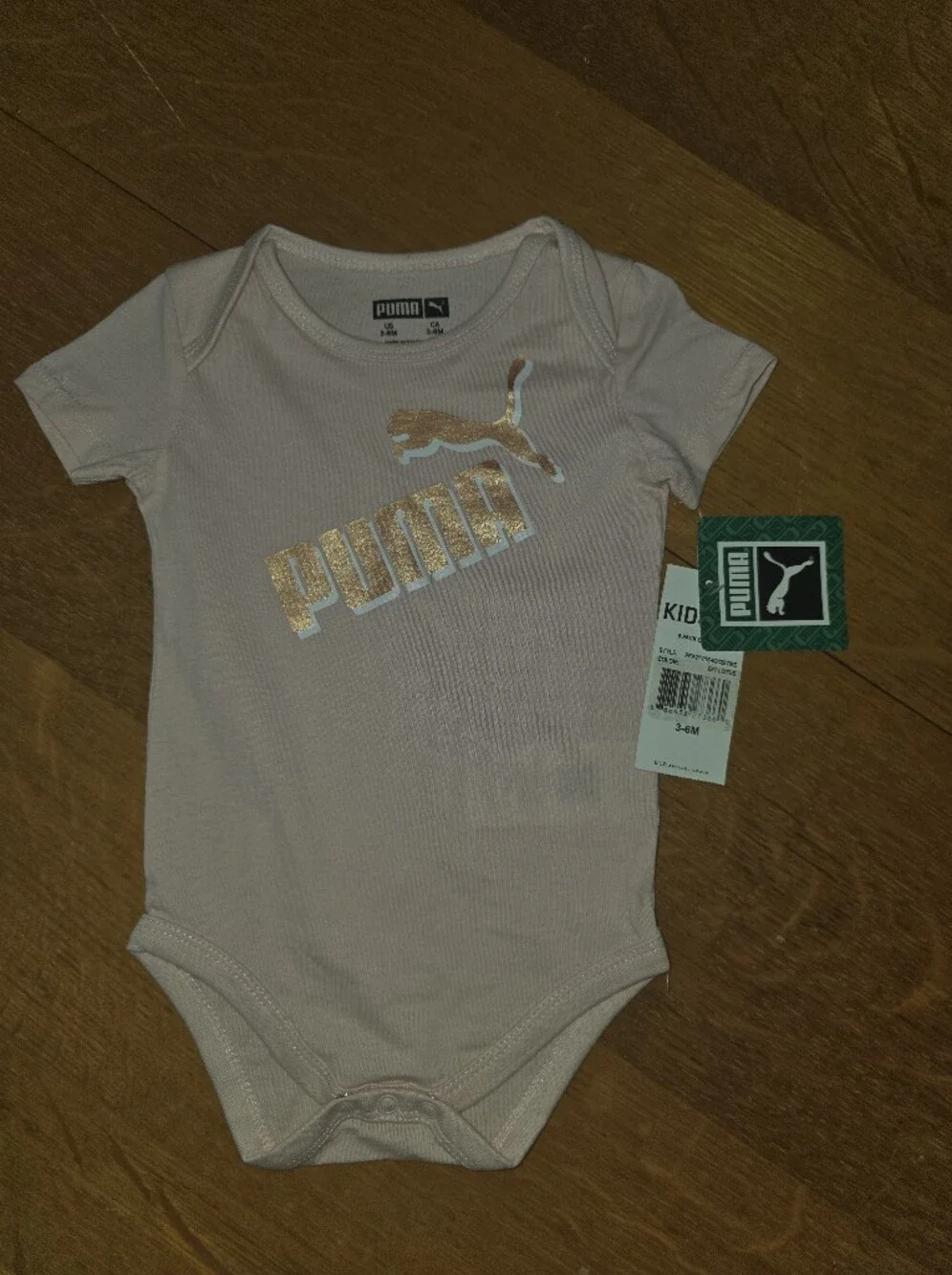 NWT Short Sleeve Bodysuit Infant Girl's PUMA 3-6 Months