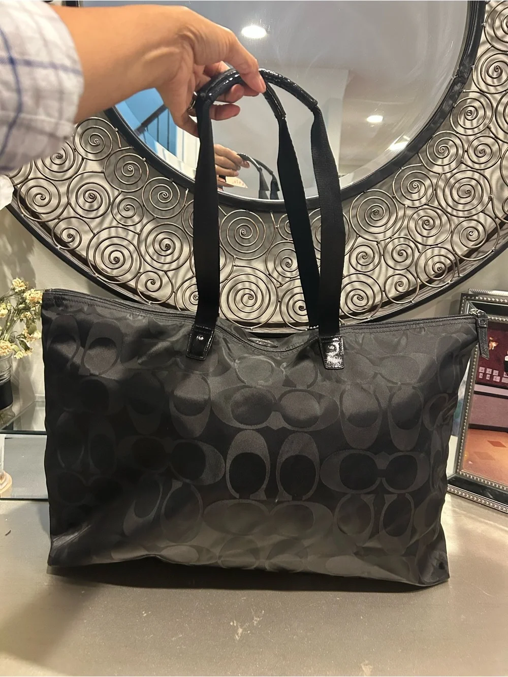 Coach roomy tote
