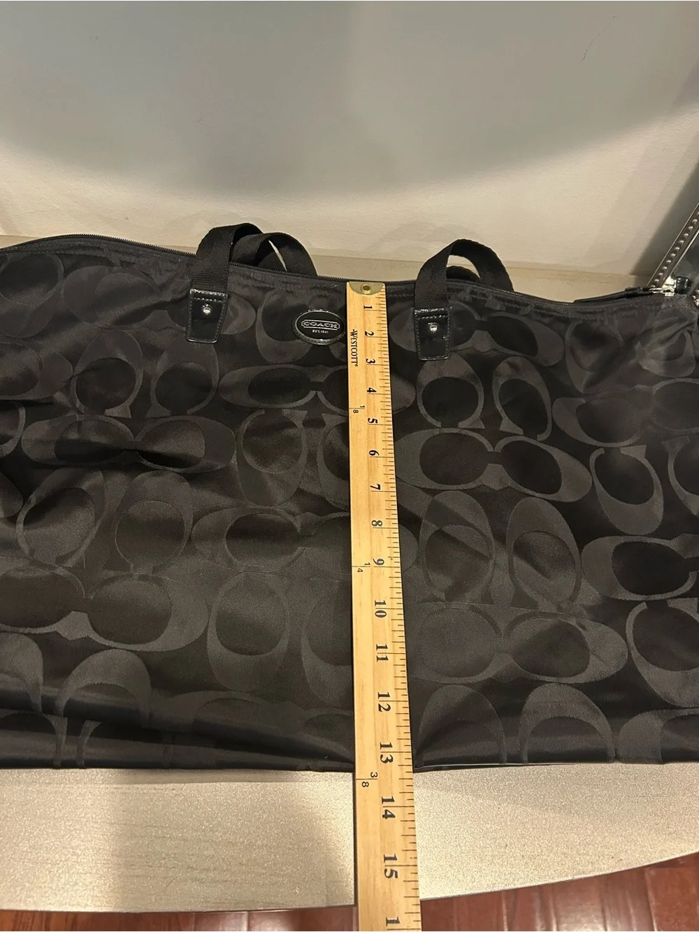 Coach roomy tote