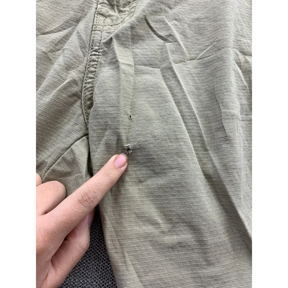 Levis signature by