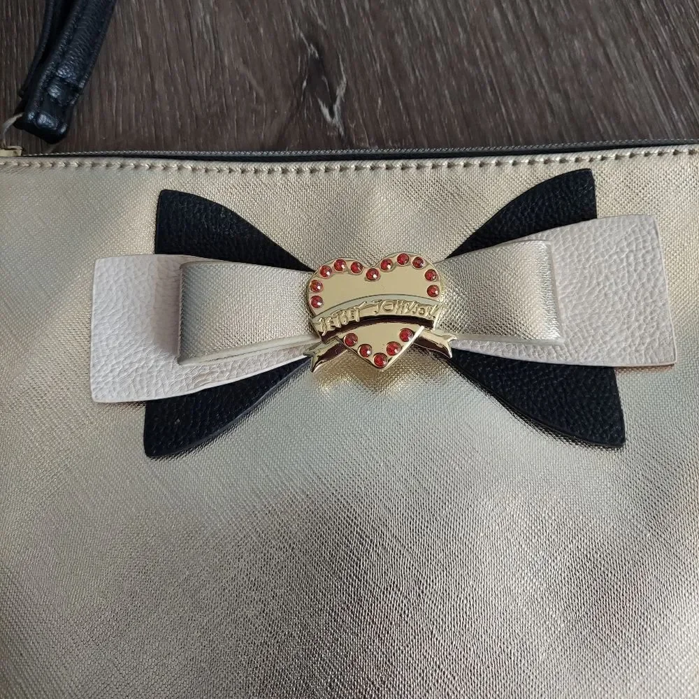 Betsey Johnson new betsey