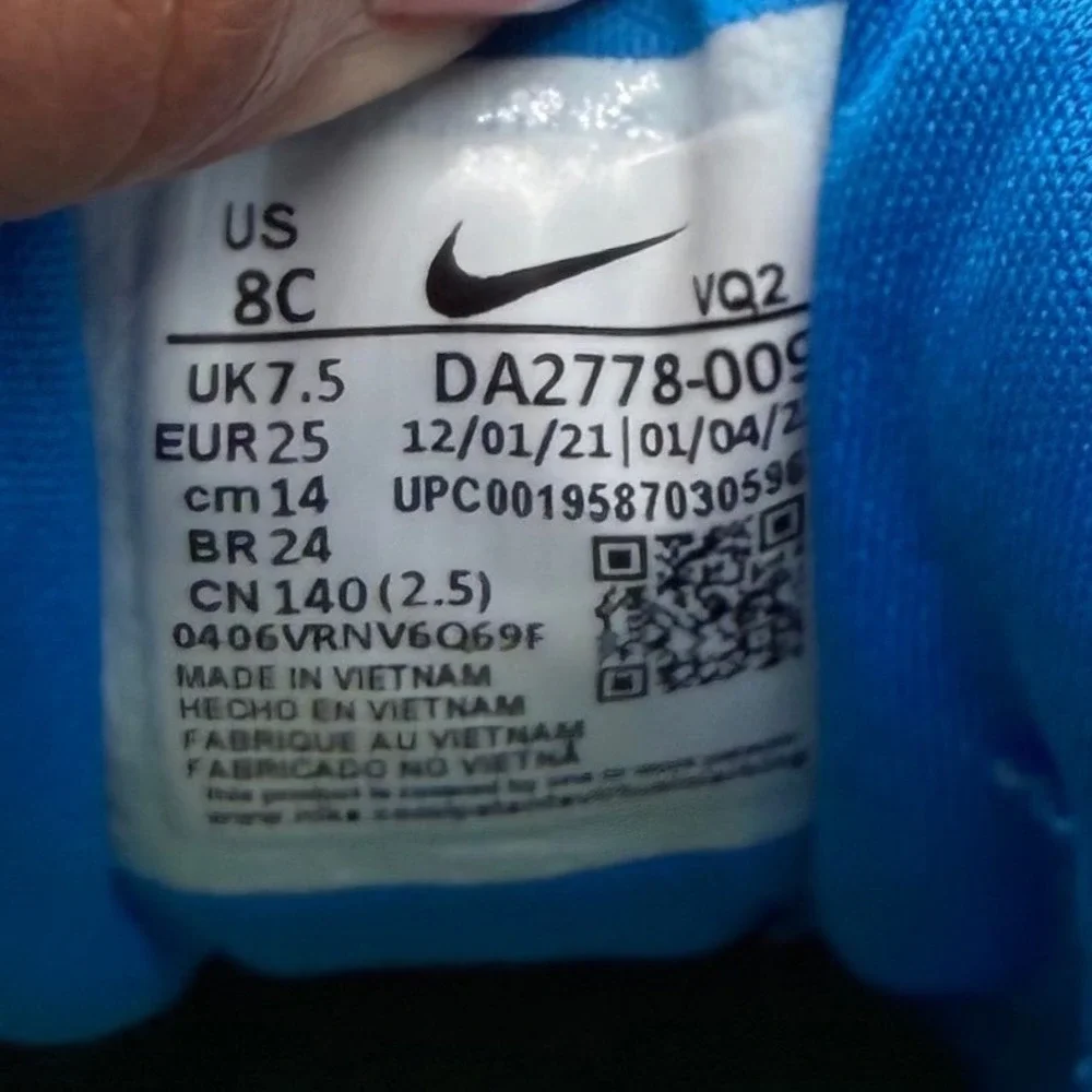 Nike discover active