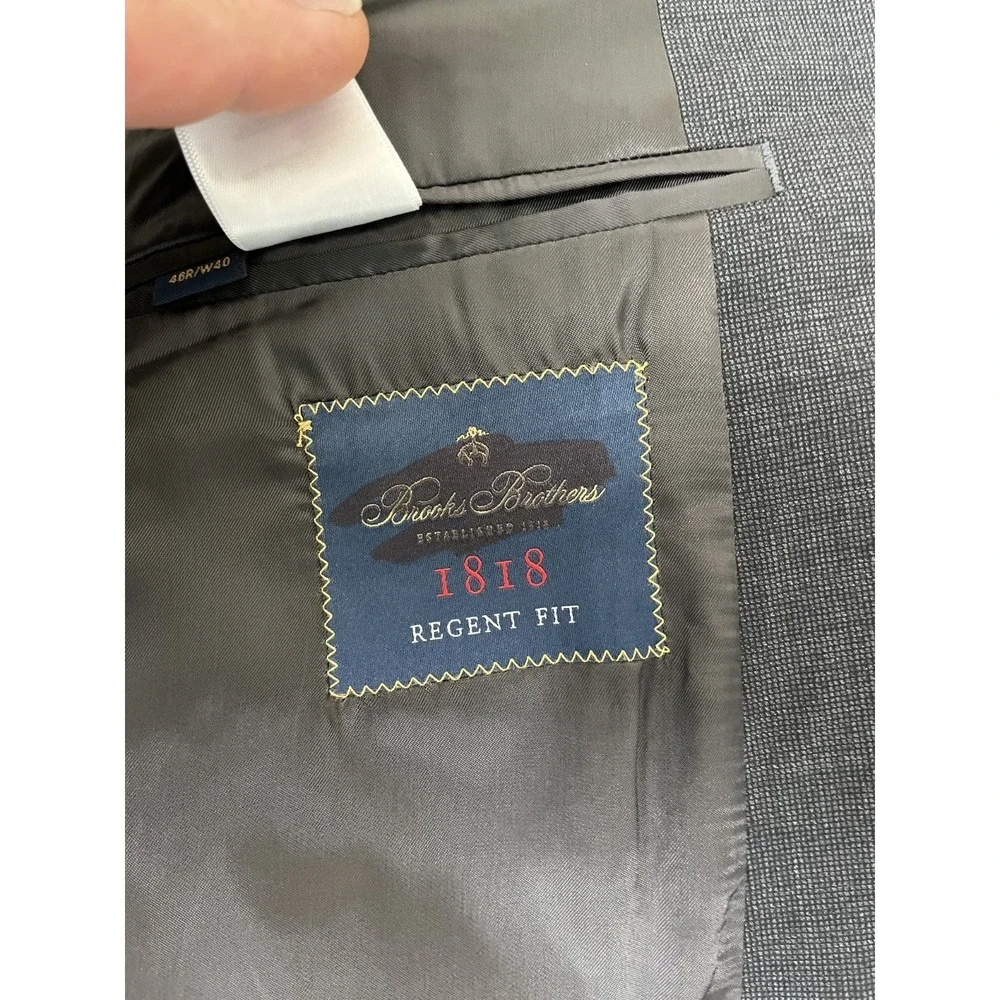 Brooks Brothers up sale