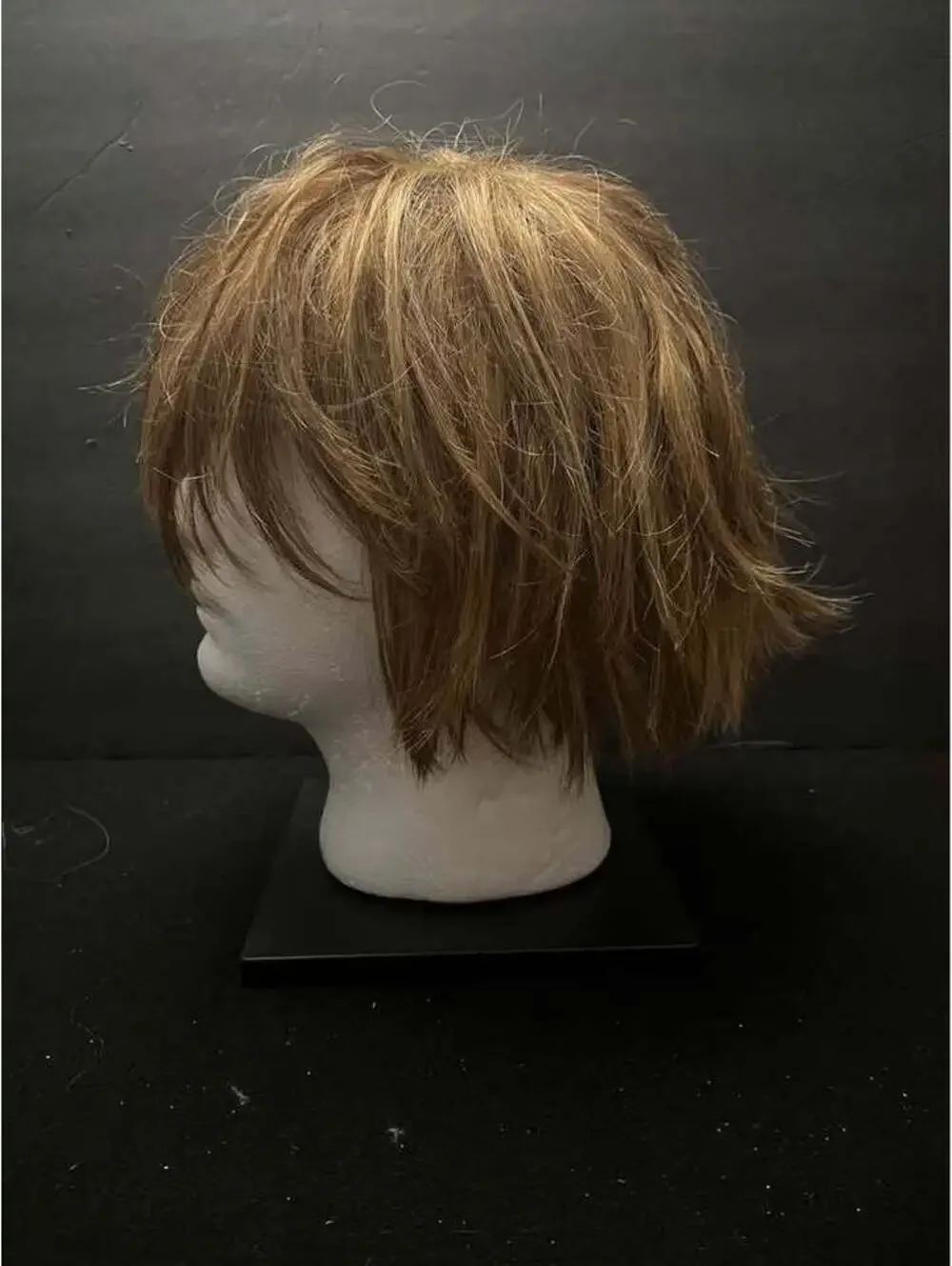 N/A layered synthetic