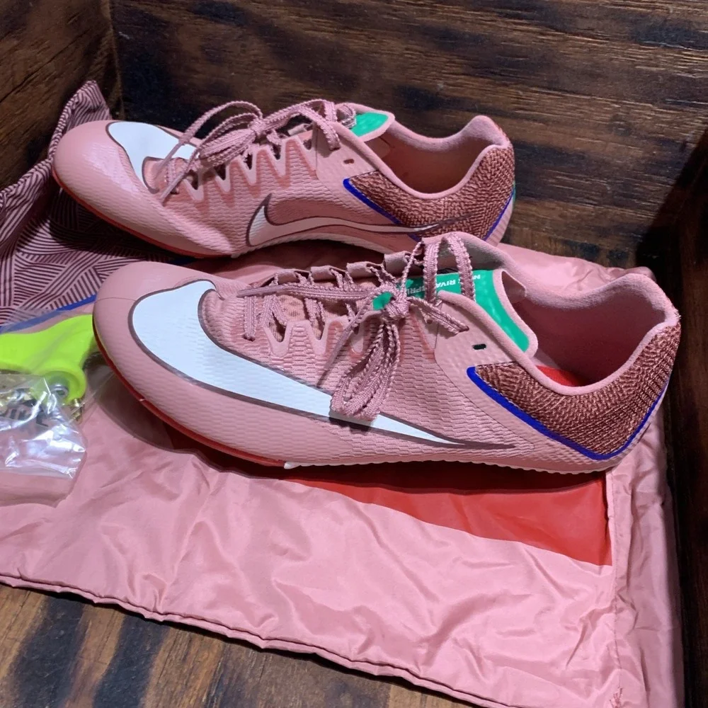 Nike zoomx dragonfly