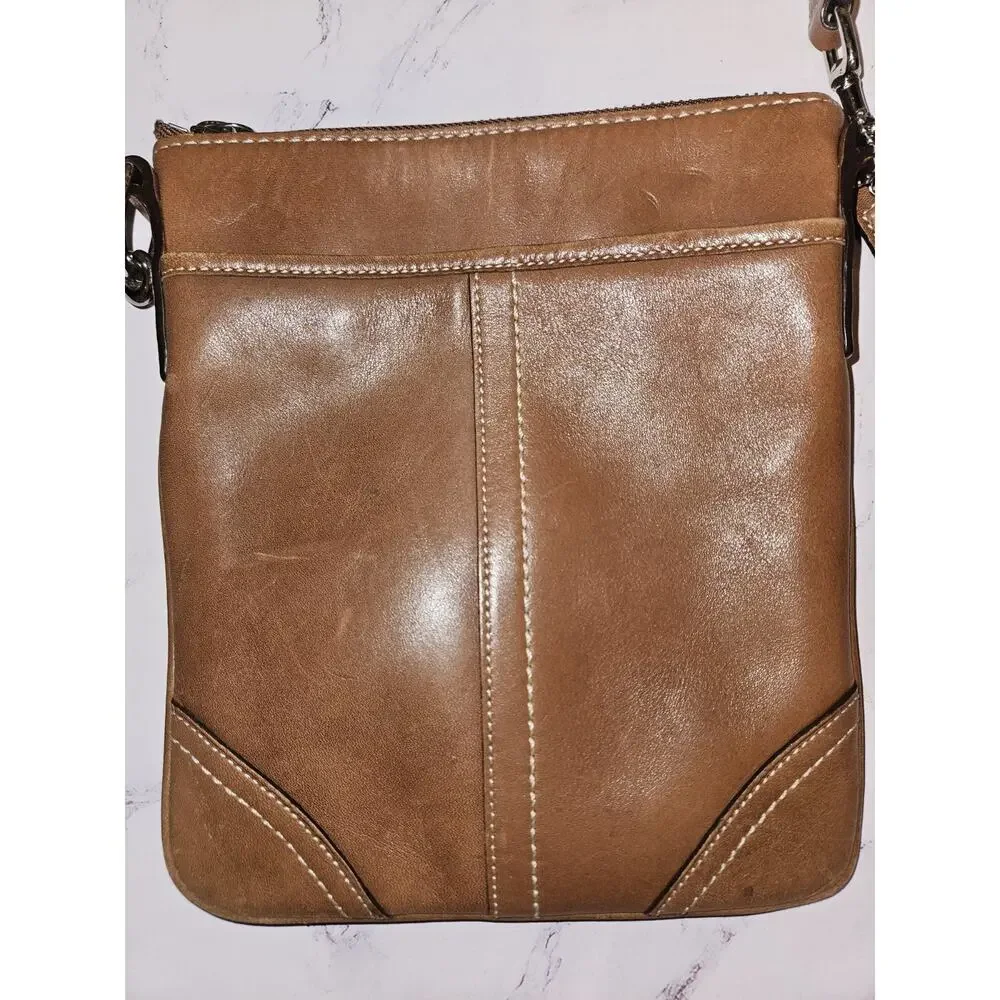 Coach vintage crossbody