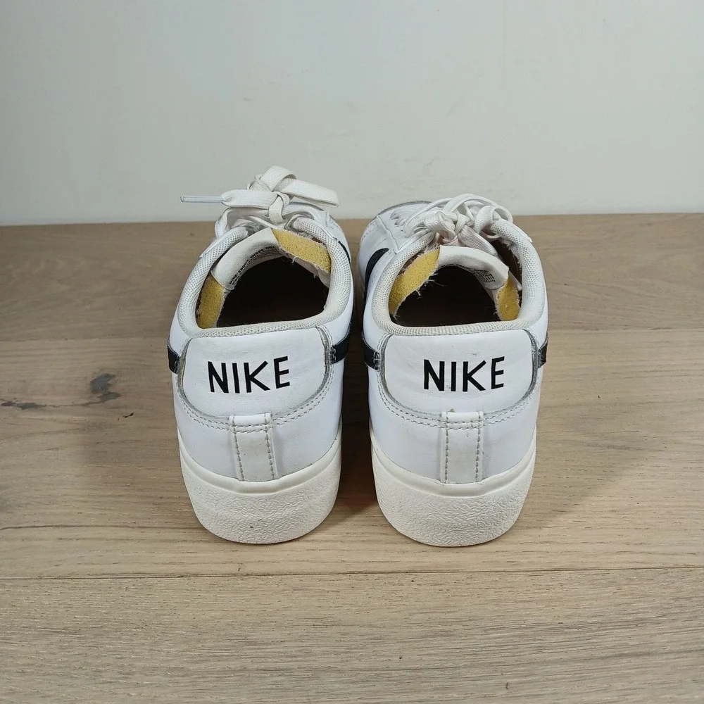 Nike Blazer Low Platform Sneakers Men's 10 White Black Leather Casual Shoes