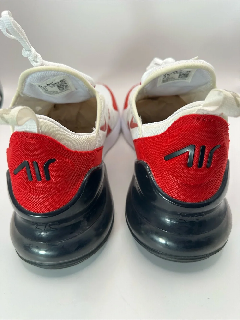 Nike Air Max 270 Men's White/Red Lightweight Athletic Shoes