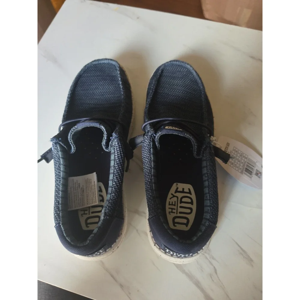 Hey Dude Mens Wally Stretch Slip On 8 M NWT!