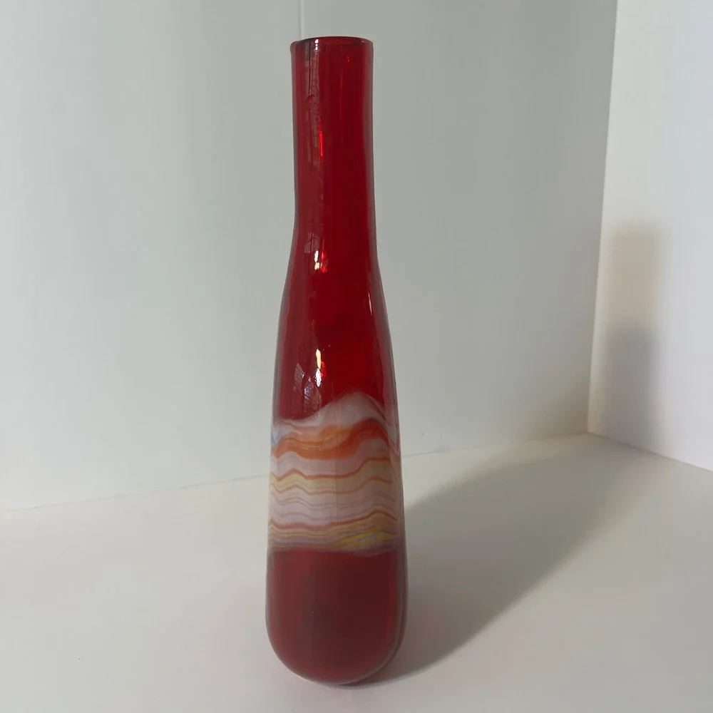 N/A vibrant red