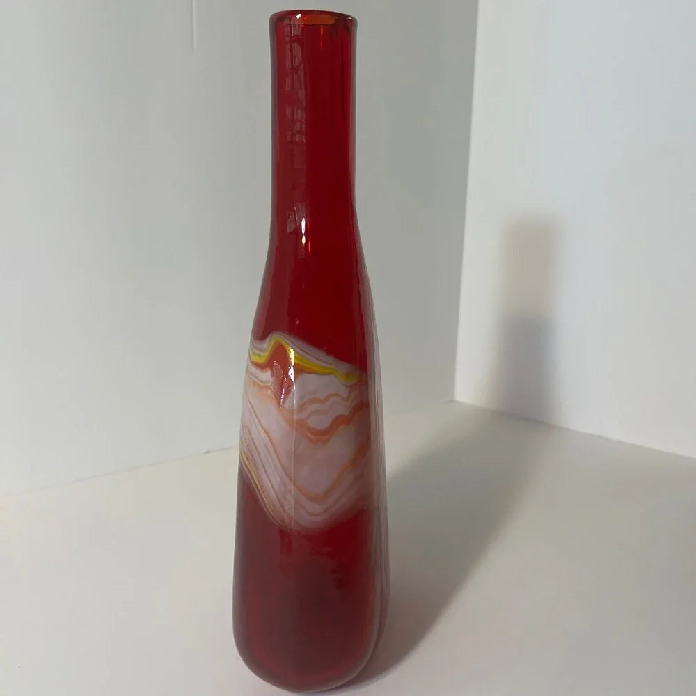 N/A vibrant red