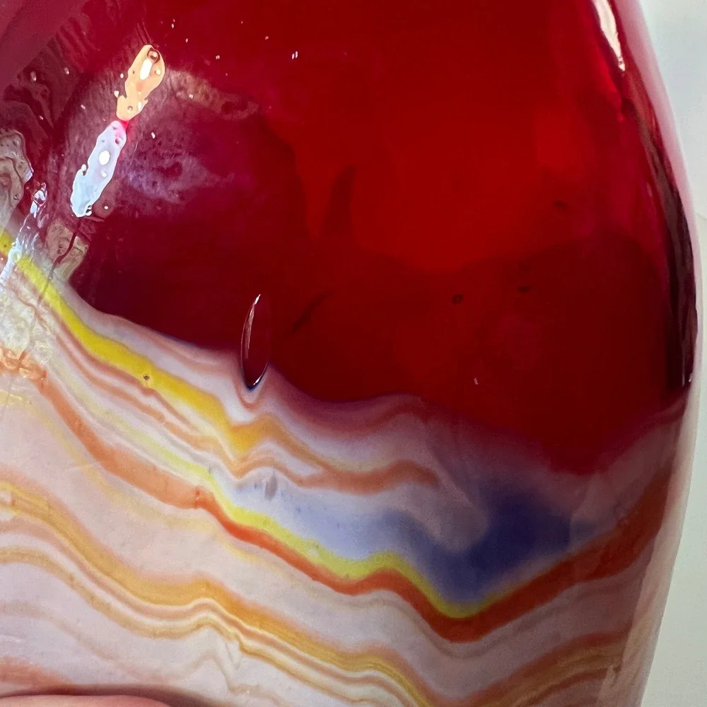 N/A vibrant red