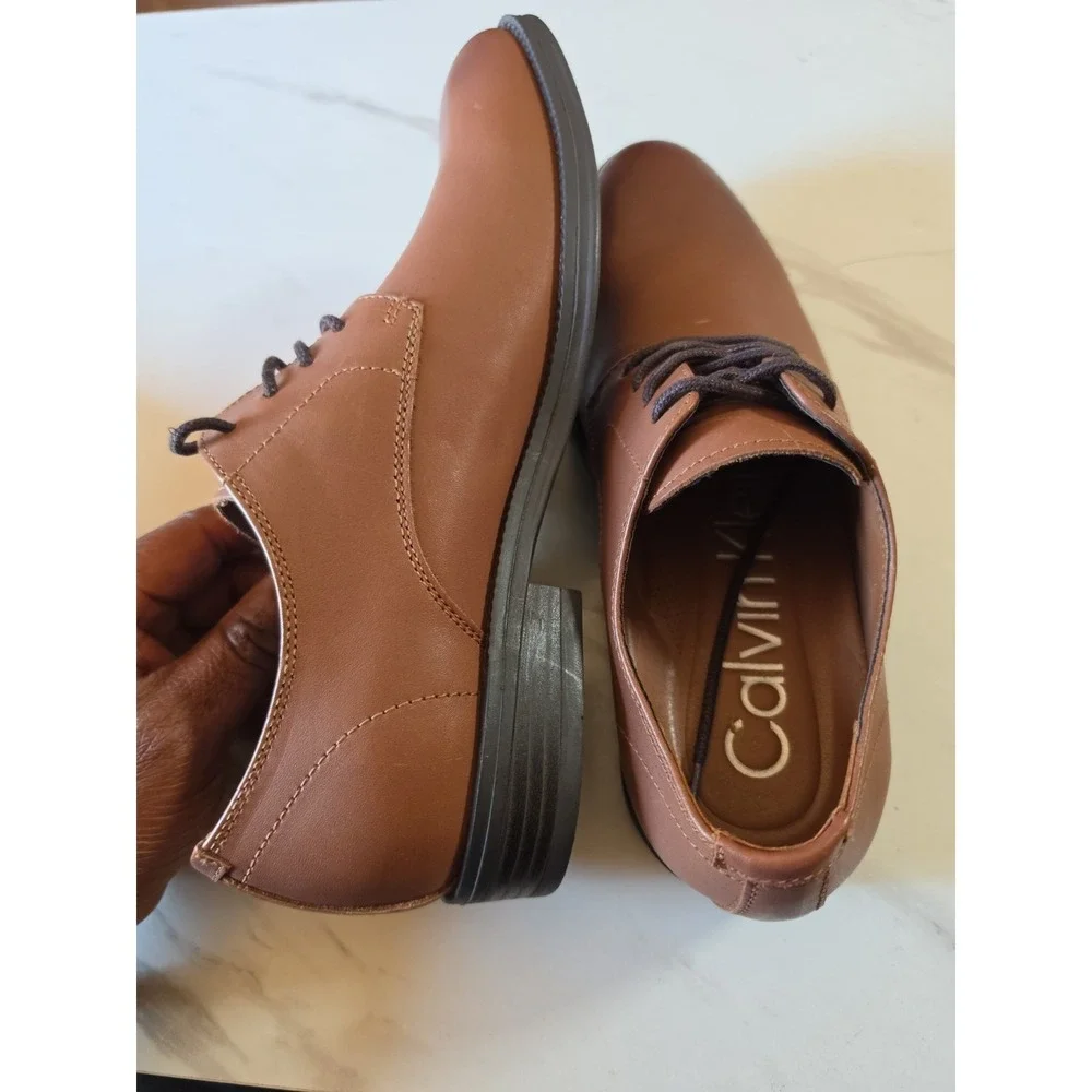 Calvin Klein tan oxford
