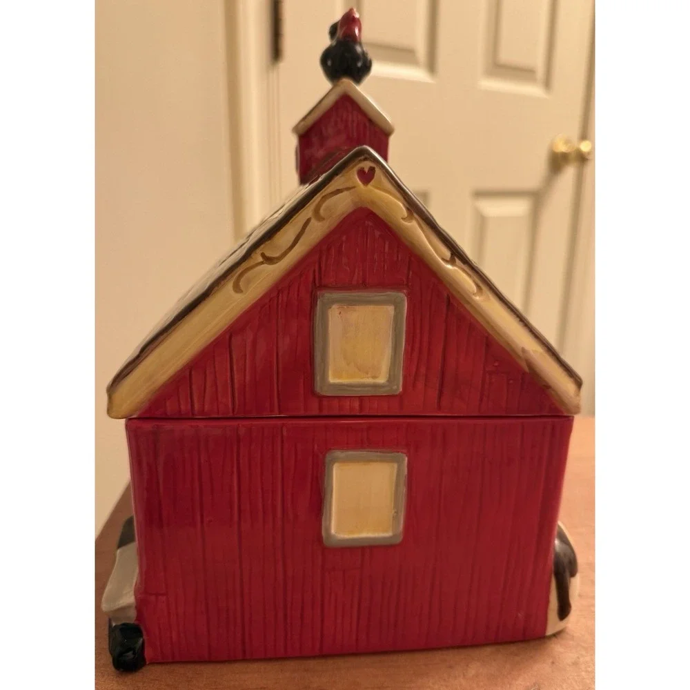 Vintage Red Barn Cookie Jar Rooster, Cow, Sheep EUC‎
