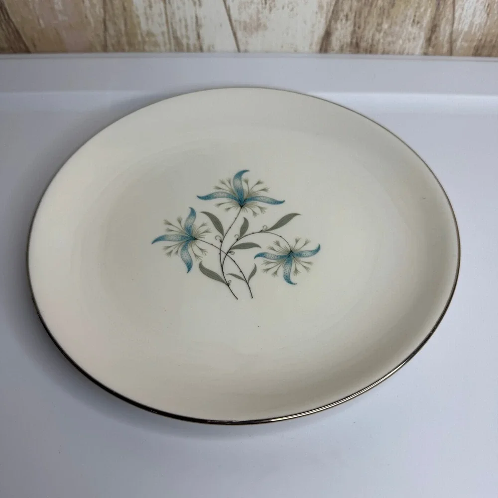 Homer Laughlin Triumph Cynthia Salad Plate Blue Floral Silver Trim USA
