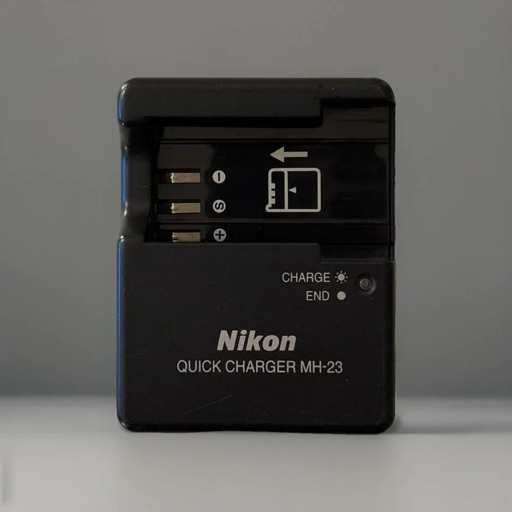 Nikon MH-23‎ + OEM Quick Charger For EN-EL9 Battery D40x D60 D40 D5000 Authentic