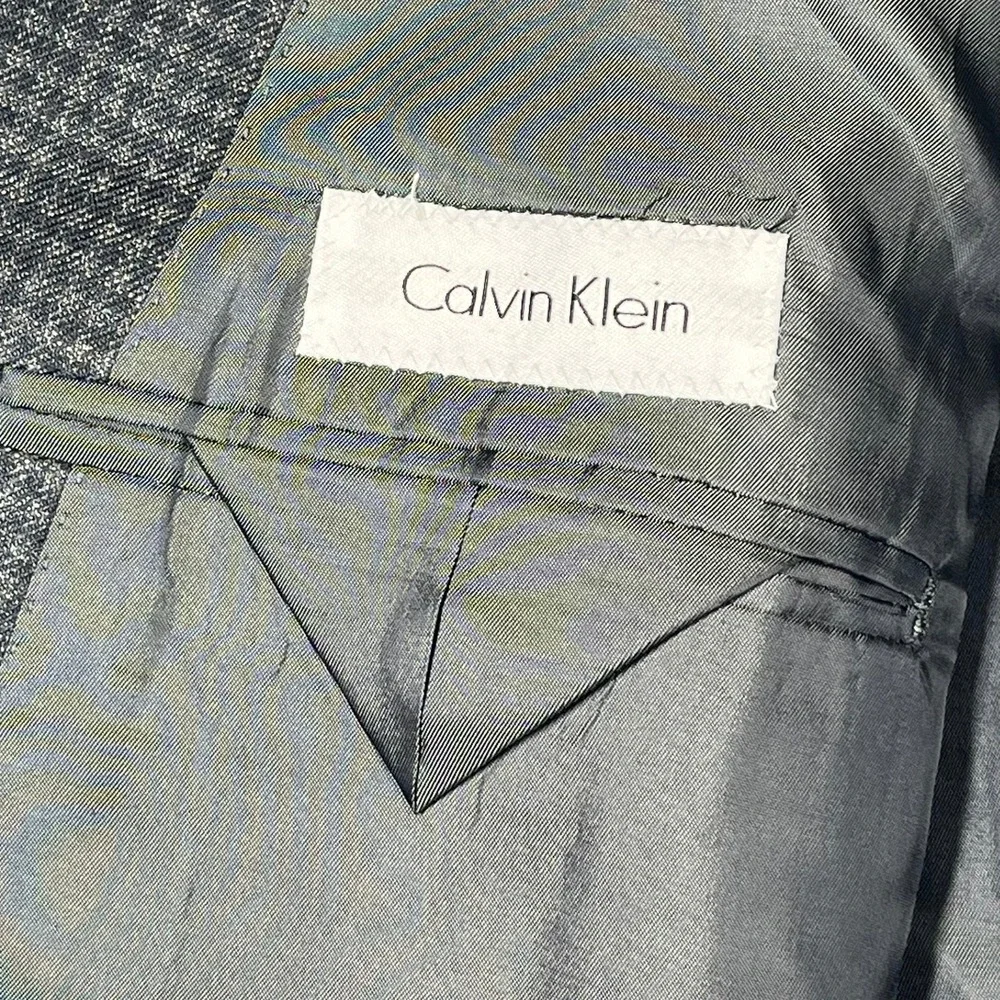 Calvin Klein elevate your
