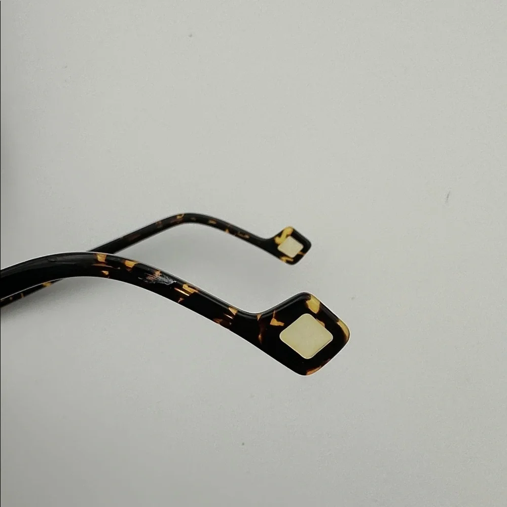 Anne Et Valentin handmade clear