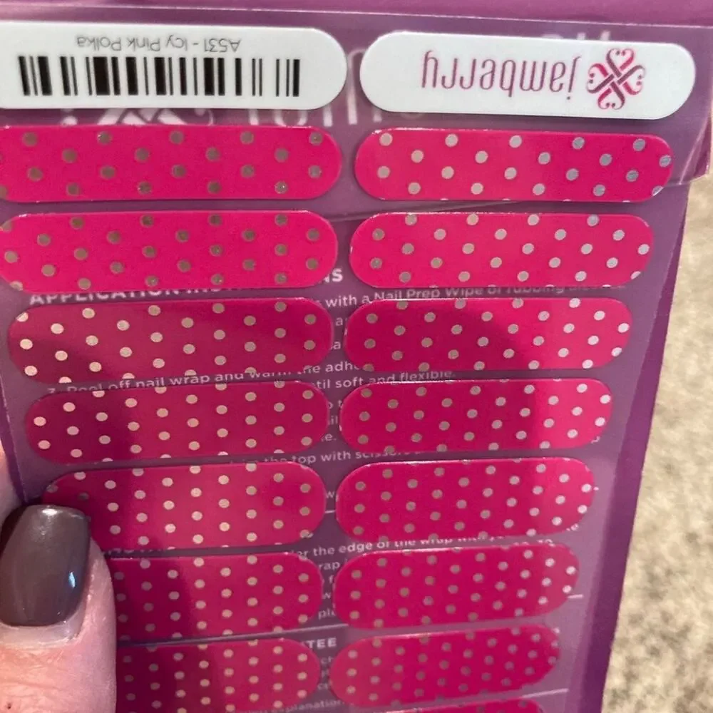 Jamberry includes nail