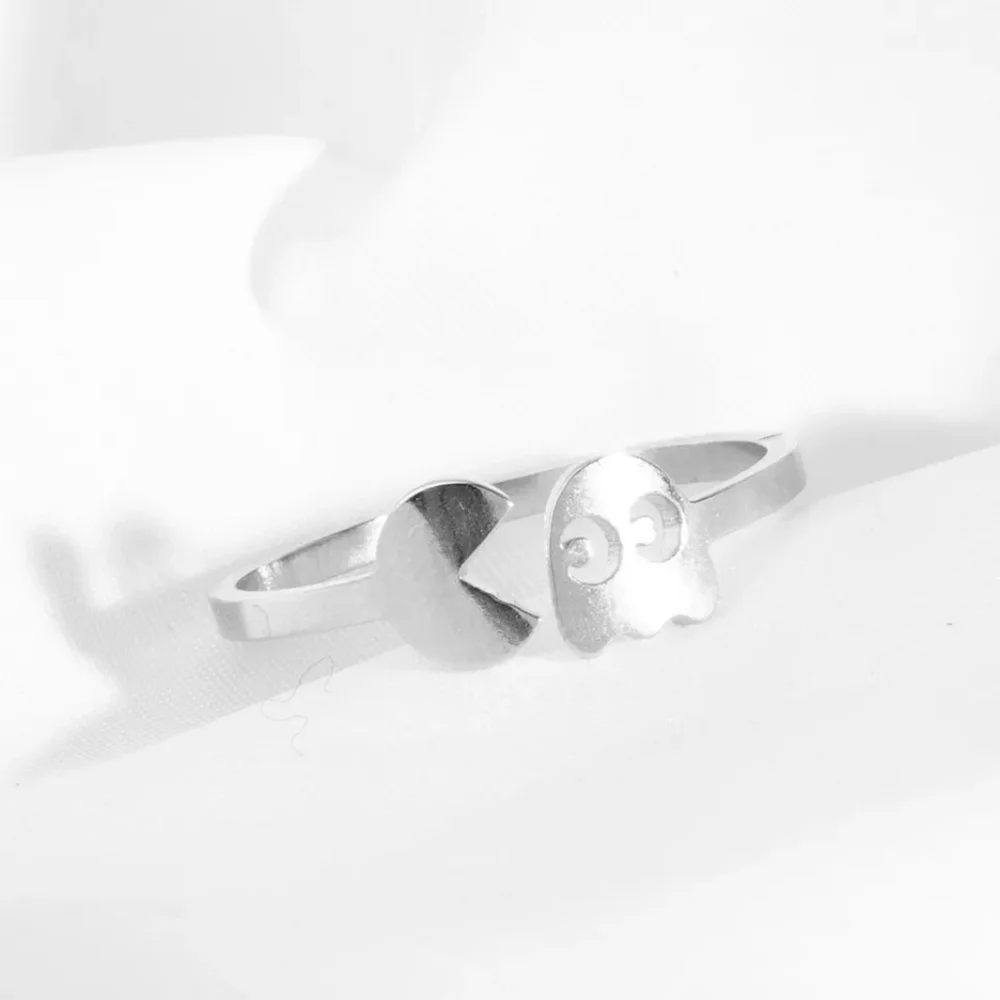 N/A adorable ring