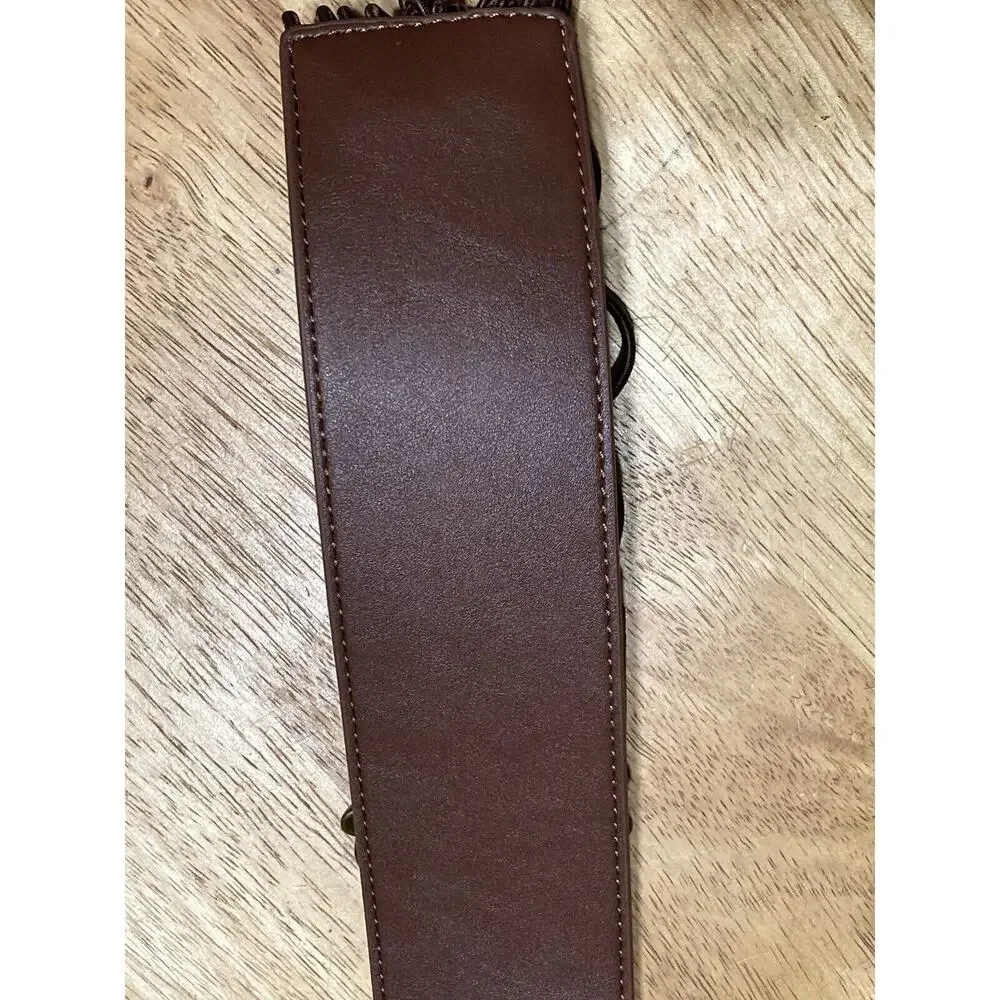 Unbranded buckle leather brass