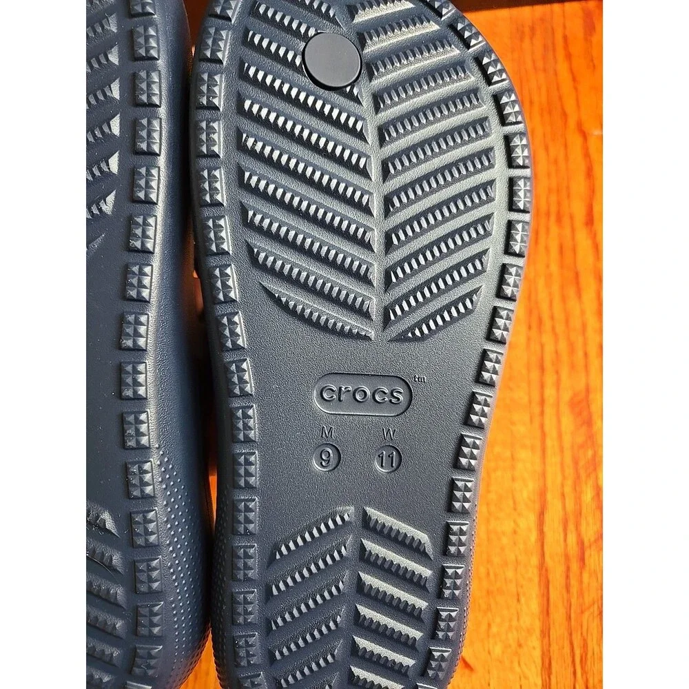 CROCS classic flip