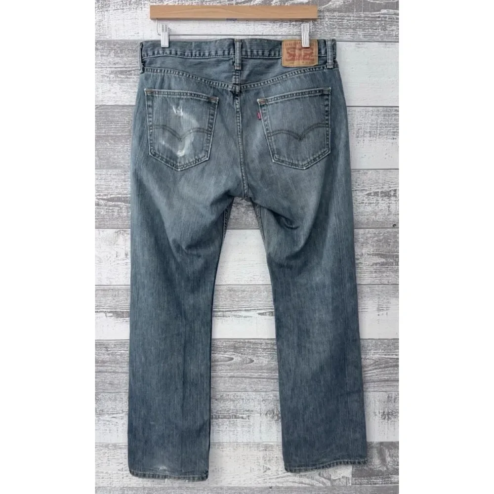 Levis levi 559