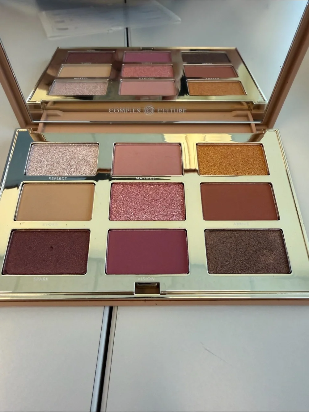 complex culture compact eyeshadow