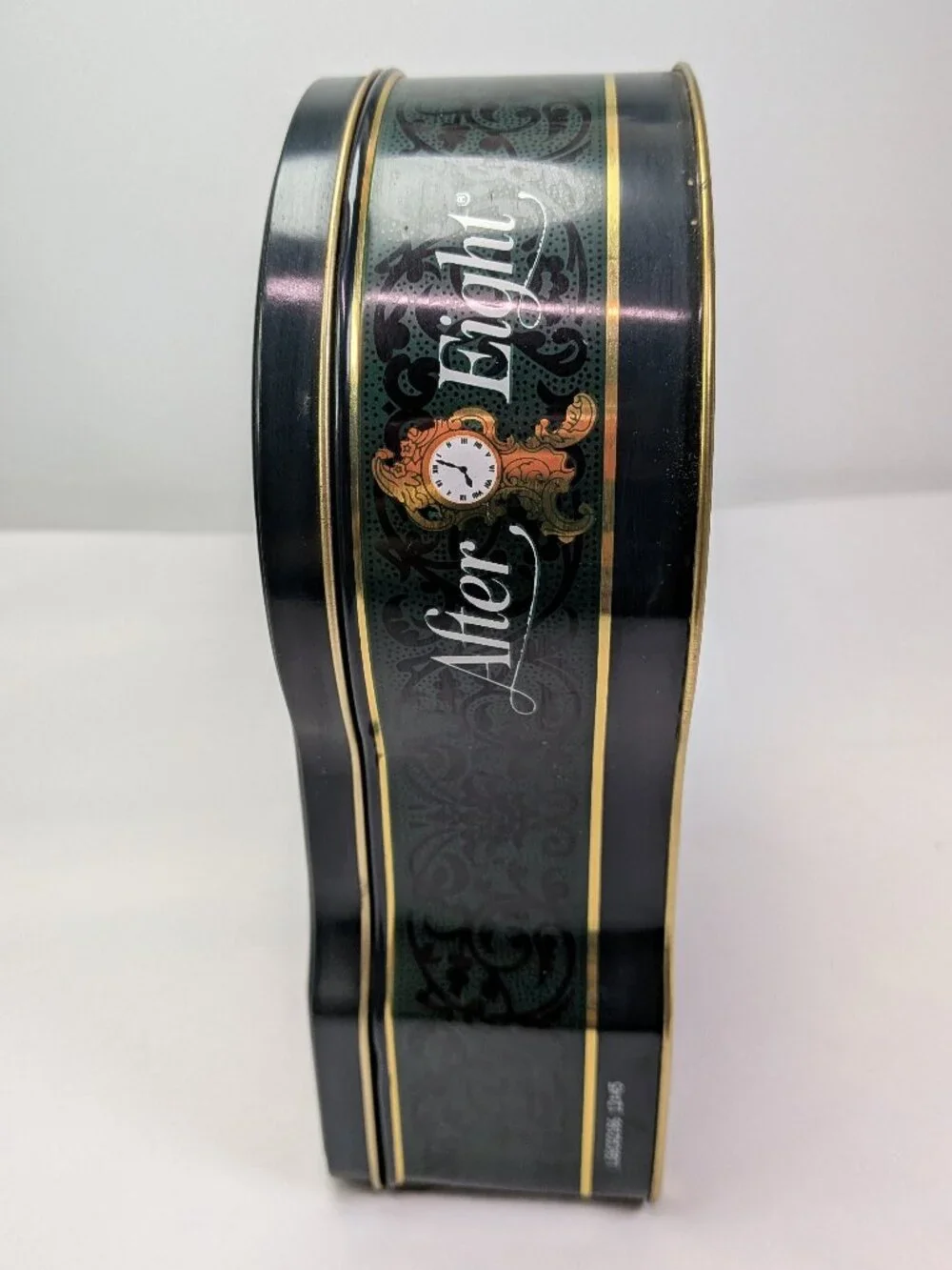 After Eight features kitchen