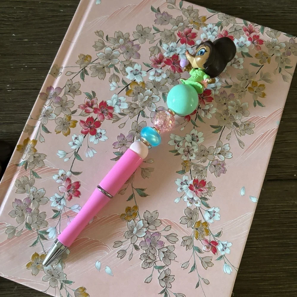 Disney Doorables: Zootopia: Fru Fru tea handmade beaded pen