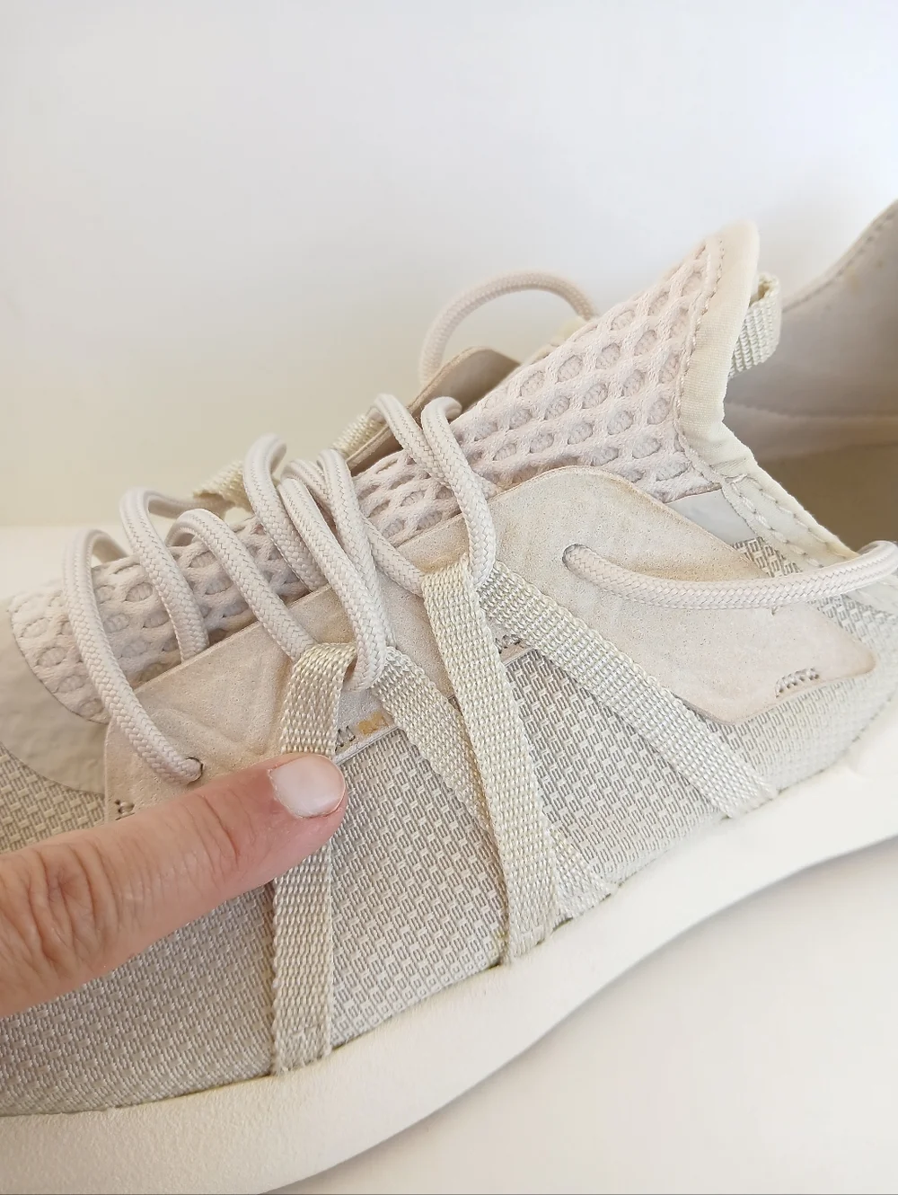 Olukai Holo Convertible Mesh Sneakers Beige 11.5