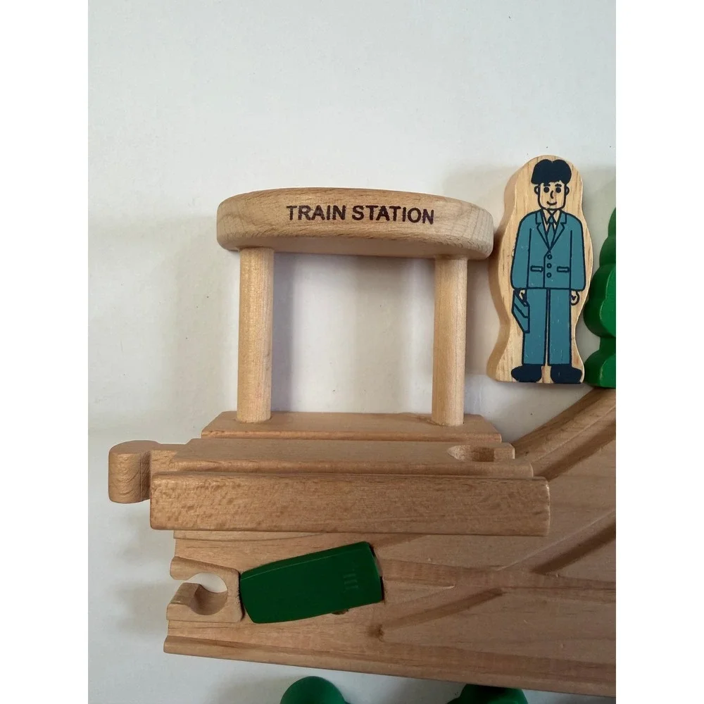The Unbranded Brand unbranded wooden