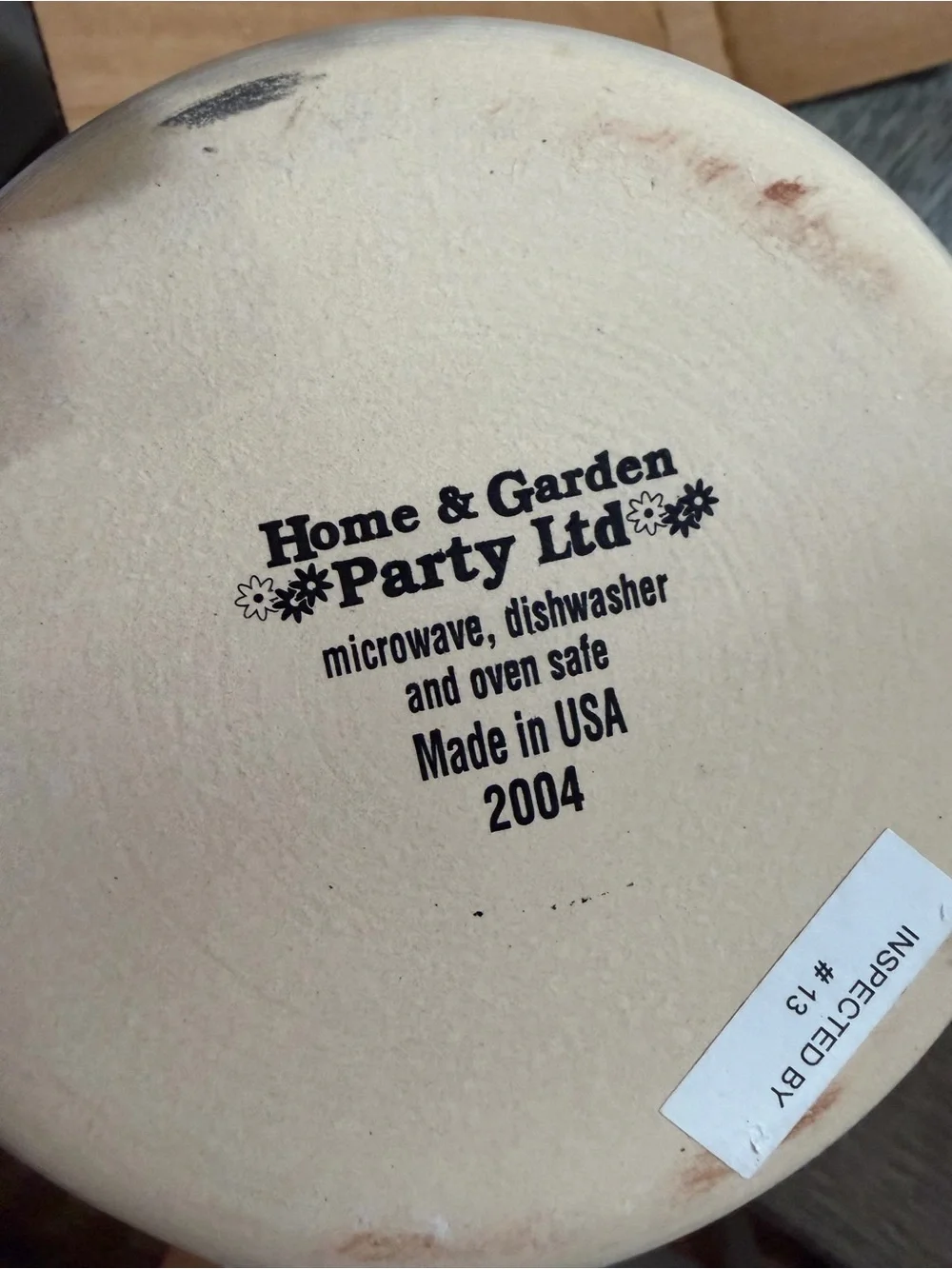 Home & Garden party decorative cream