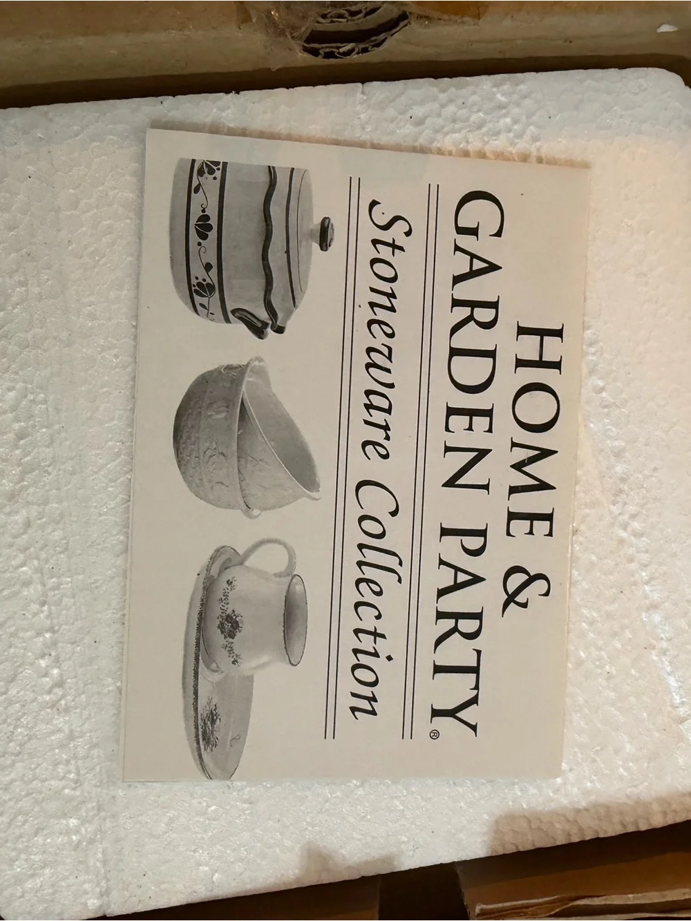 Home & Garden party decorative cream