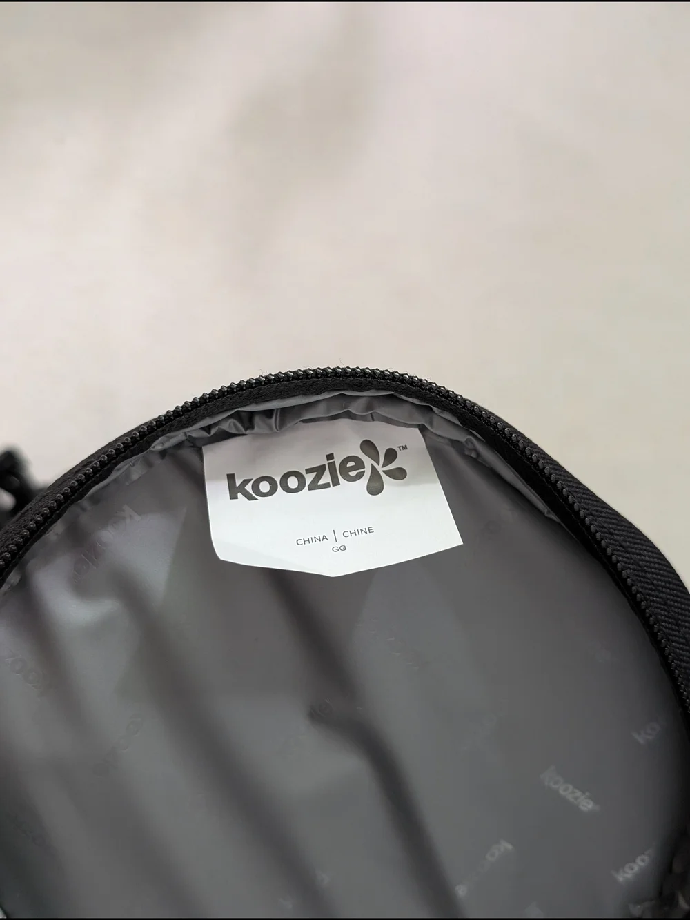 Koozie Black Insulated Soft Lunch Cooler Bag Rectangle Zipper Lid Strap Logo