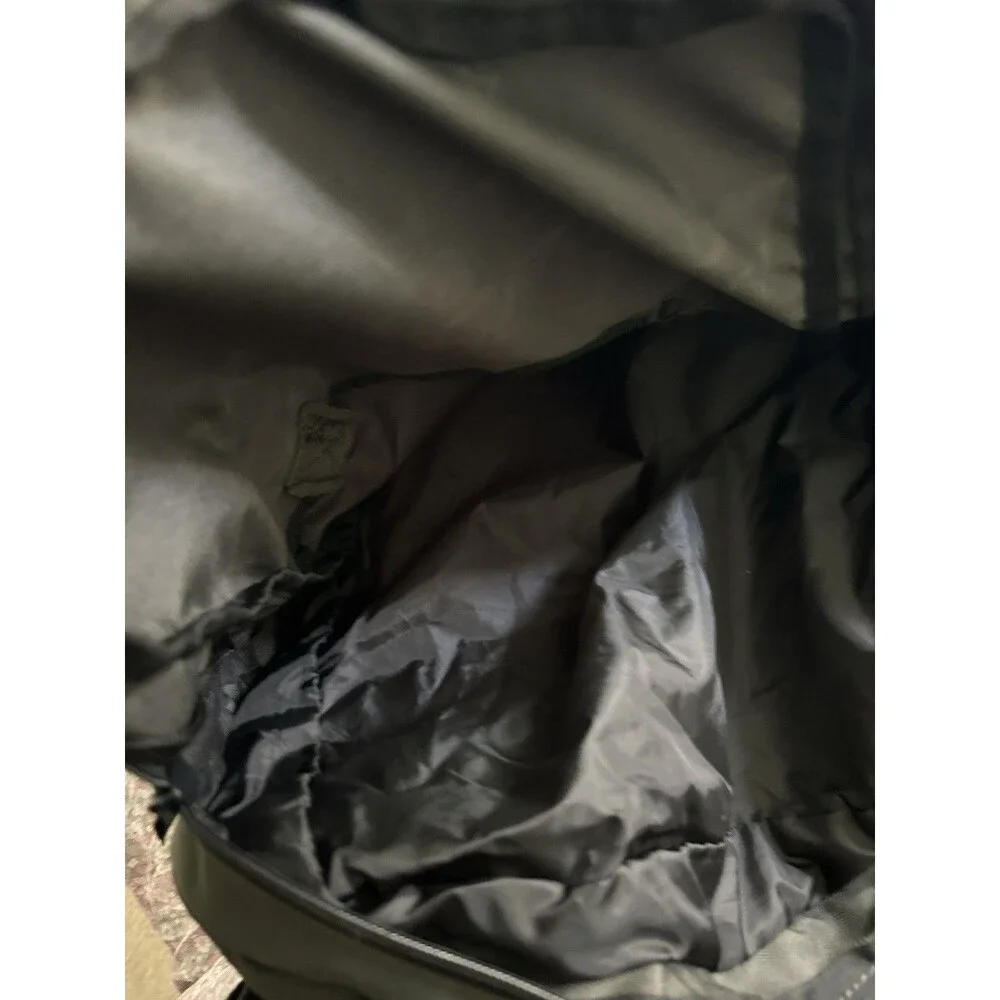Camp Inn Vintage 3-Pocket Cargo Bag Olive Green Large Travel Duffel 314-048-007