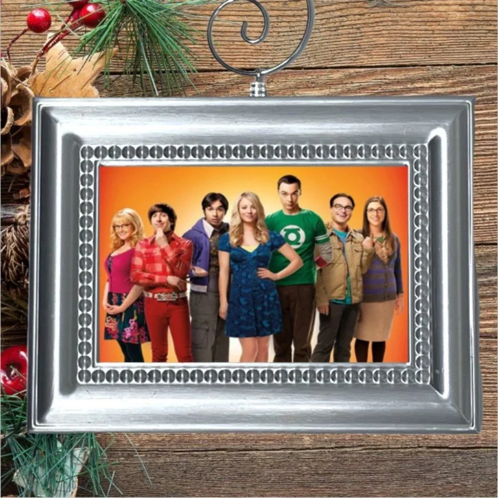 The Big Bang Theory Cast Sheldon Cooper Penny Leonard Christmas‎ Ornament