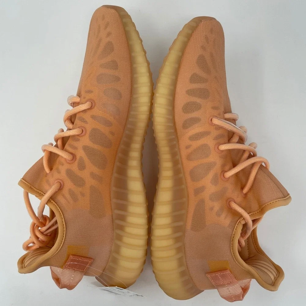 Adidas Yeezy new tags