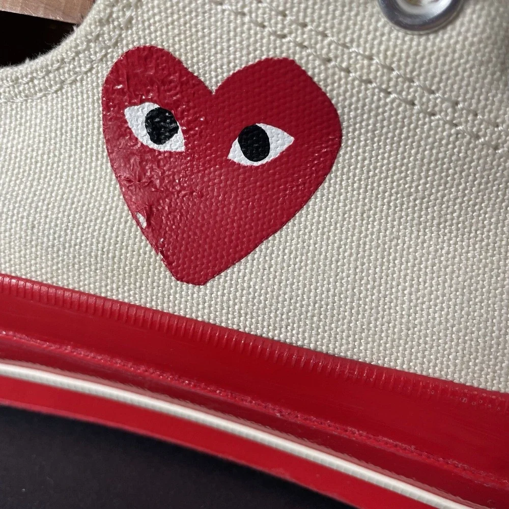 Converse comme des