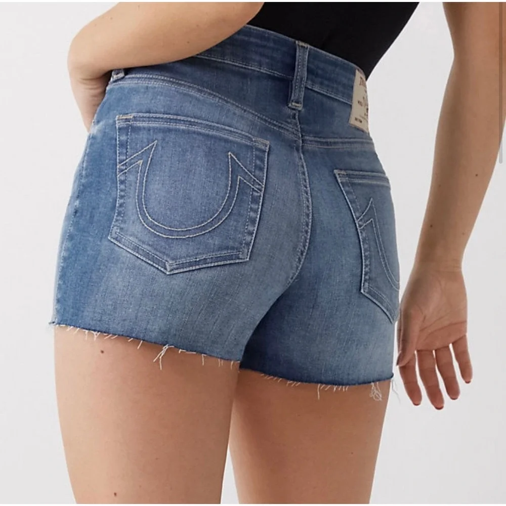 True Religion Maisie‎ Denim Shorts RN112790 CA57414 Size 29 Distressed