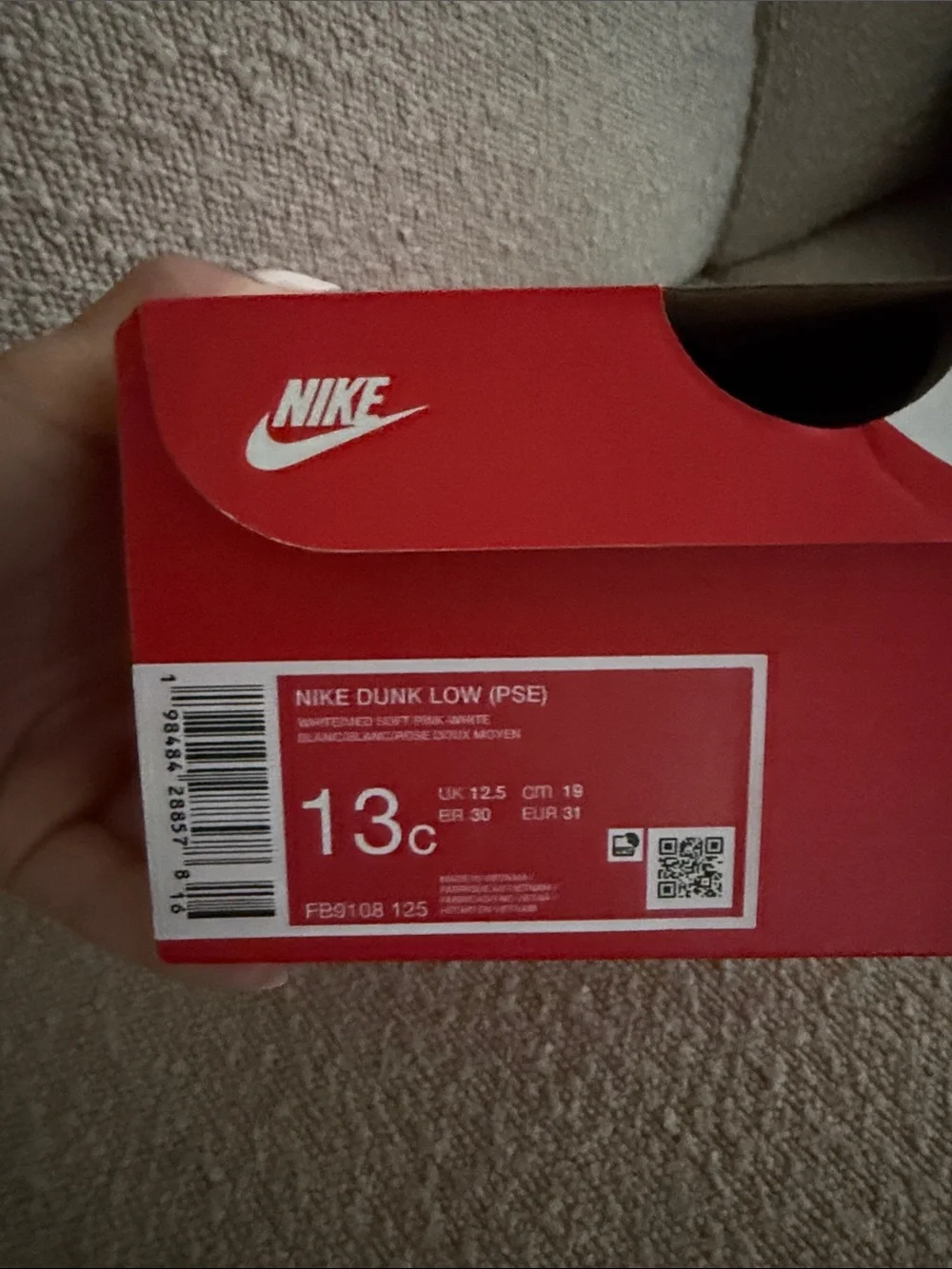 Brand New Nike Kids Pink and White Low-Top Sneakers
