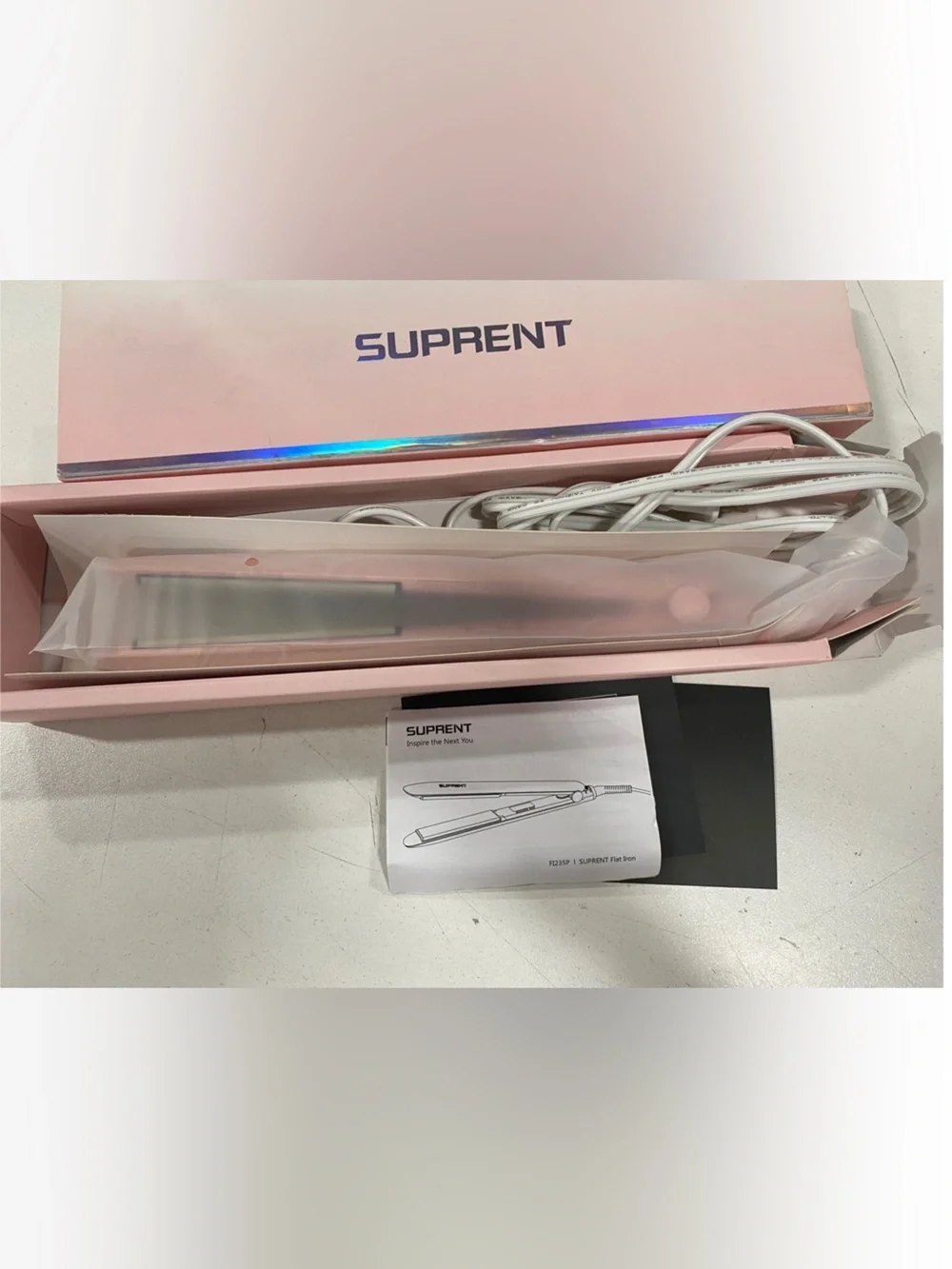 SUPRENT hair straightener