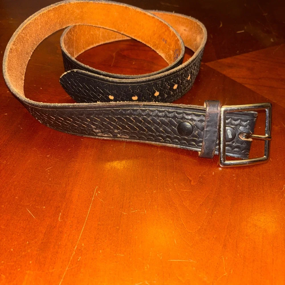 Law Pro | Men's Size 44 |‎ Black Leather | Basket Weave Belt | Crafted USA