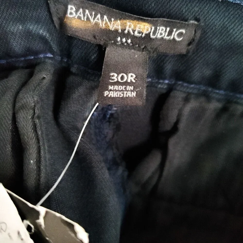 Banana Republic 90s throwback