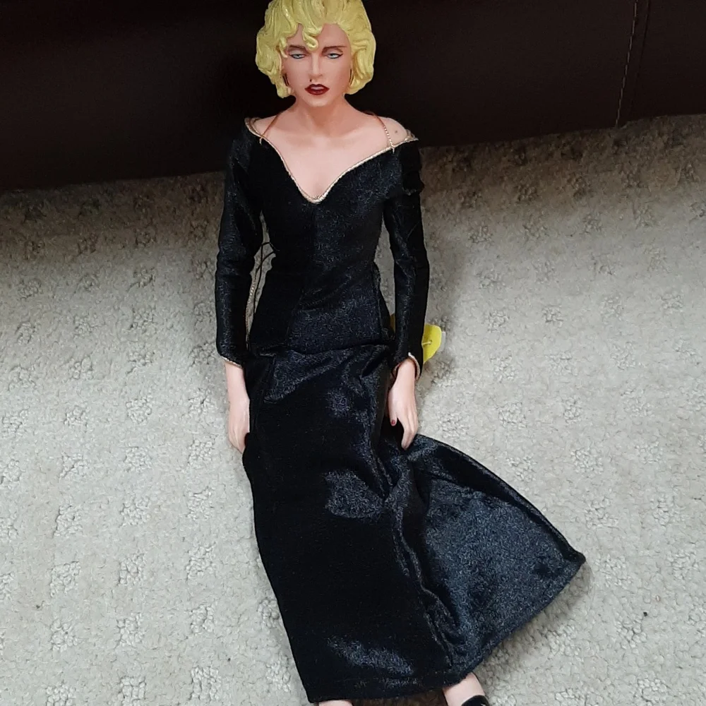 Applause nwt 12
