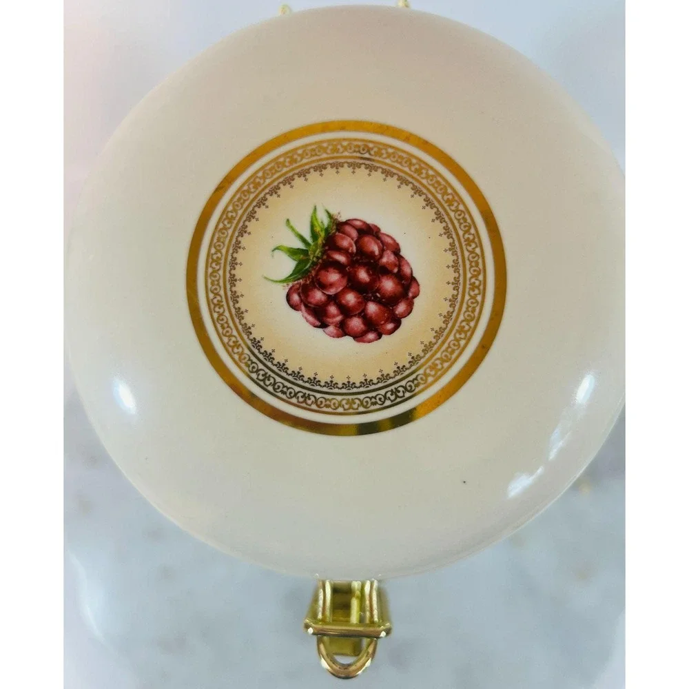 Vtg Lg Knotts Berry Farm Ceramic Canister‎ Cookie Jar Fruit Design Gold Accents