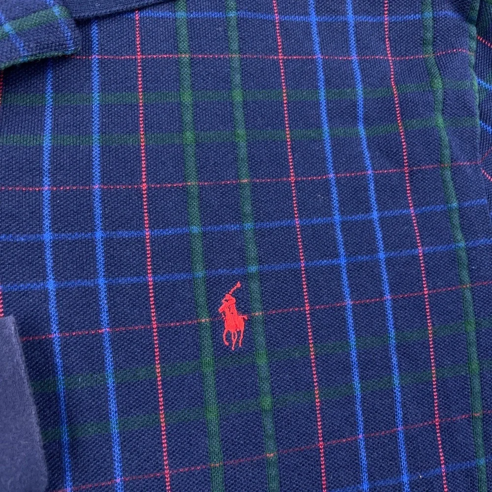 Polo Ralph Lauren includes item