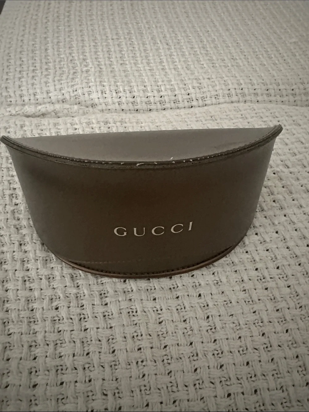 Gucci Brown Leather Sunglasses Case with White Logo cracking