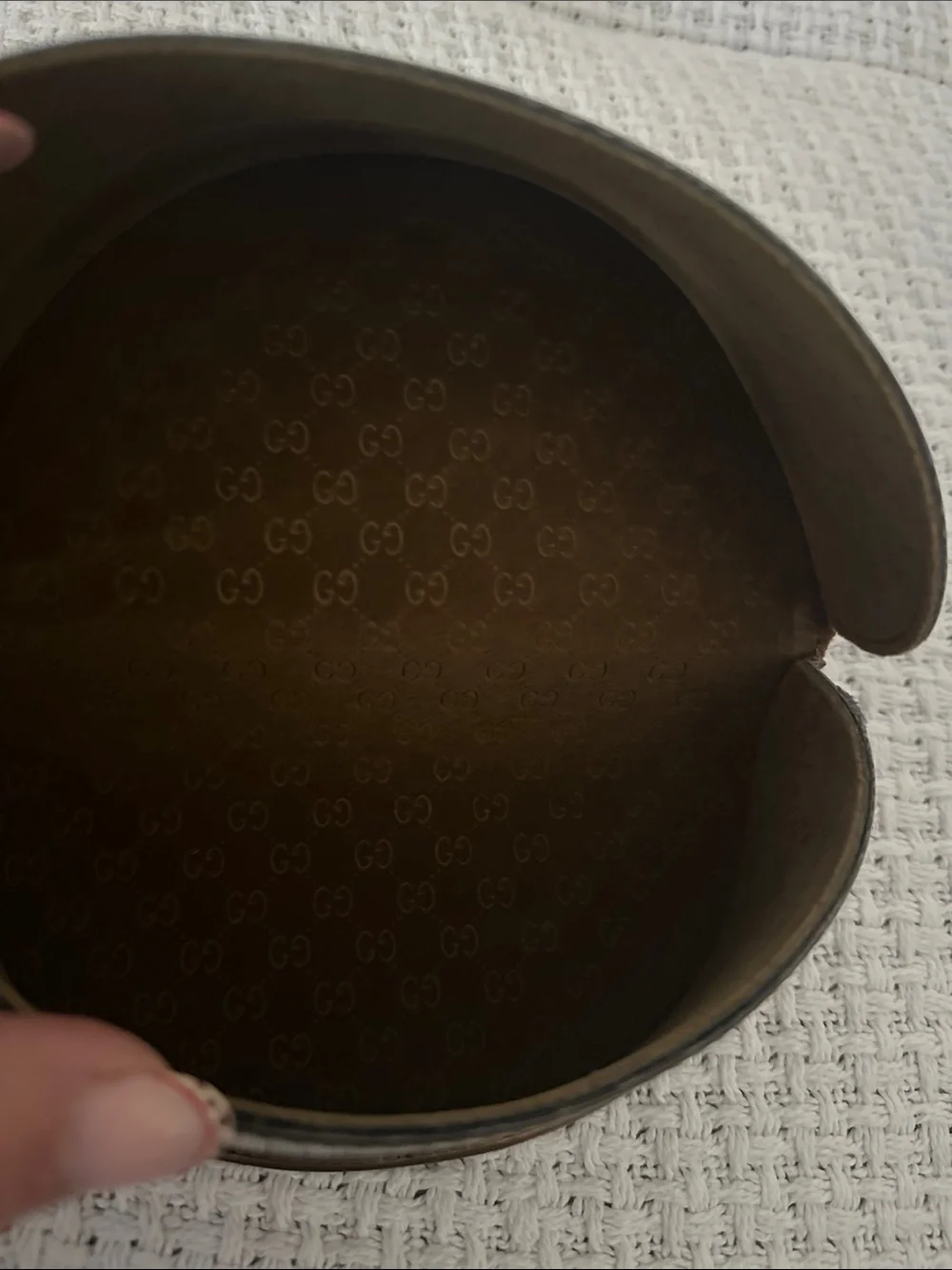 Gucci sturdy leather